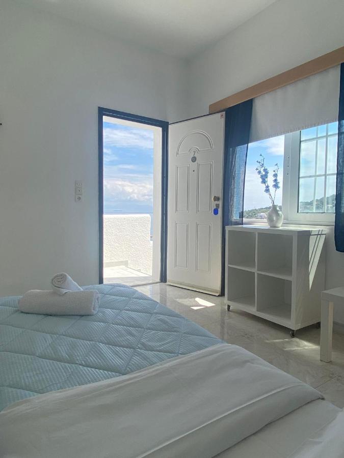 Blue Dolphin Studios And Apartment Вайя Экстерьер фото